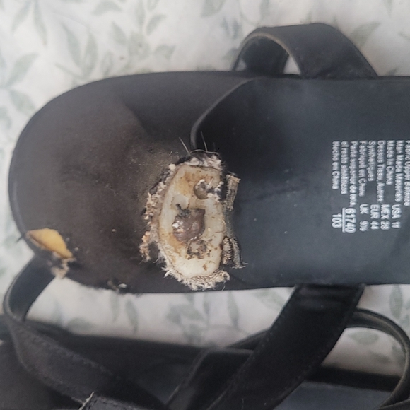 Predictions low heel sandals size 11w - Picture 8 of 8